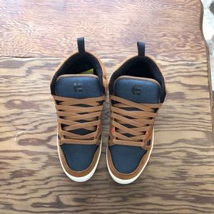 New Etnies Argron size 9 Men’s